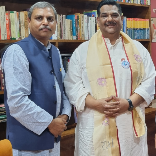 Dr. Pawan Sinha - Renound Guru, Pawan Chintan Dhara