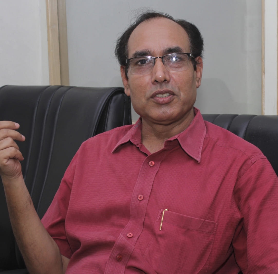 Dr Rajnarayan Shukla ji